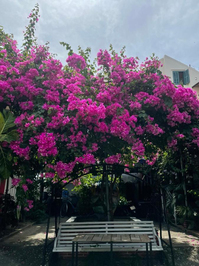 Red House Homestay - Villa 호이안 외부 사진