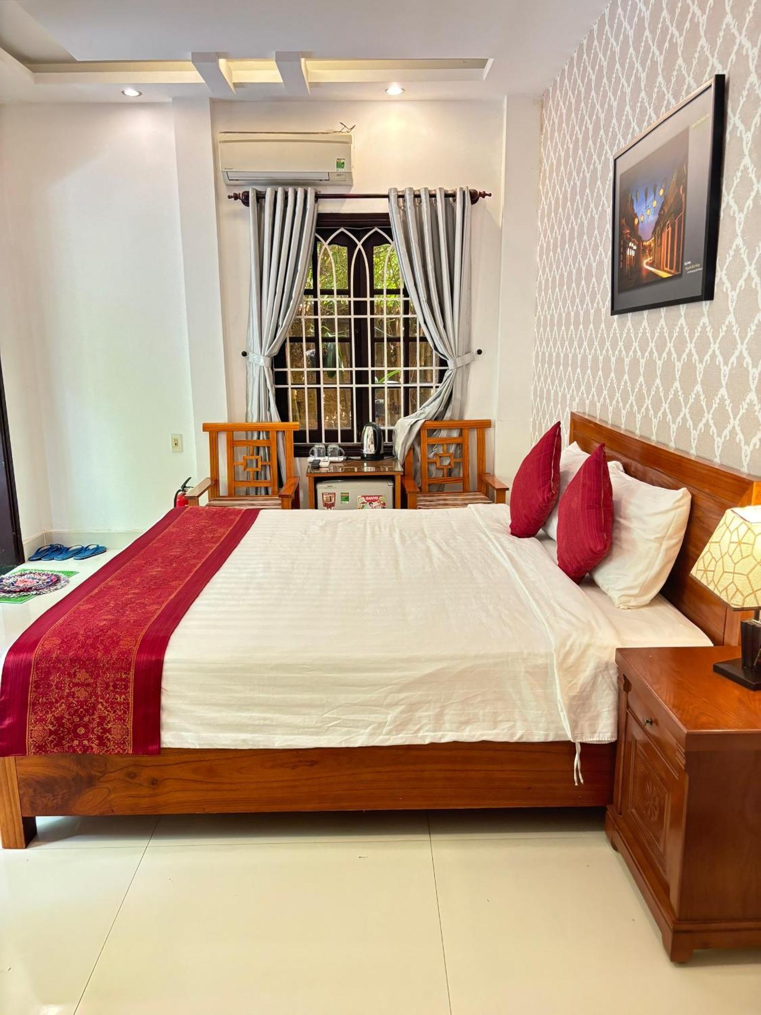 Red House Homestay - Villa 호이안 외부 사진