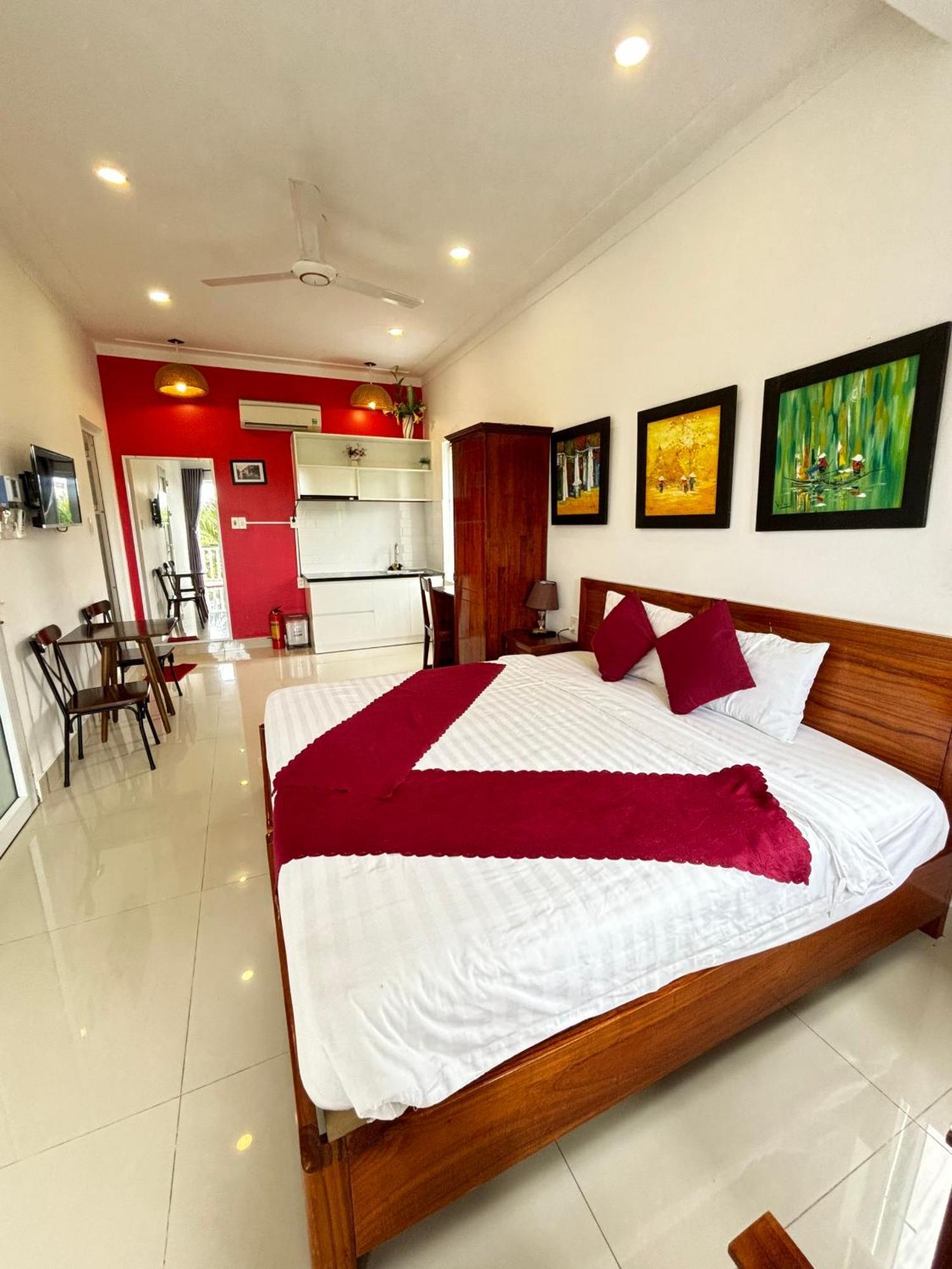 Red House Homestay - Villa 호이안 외부 사진