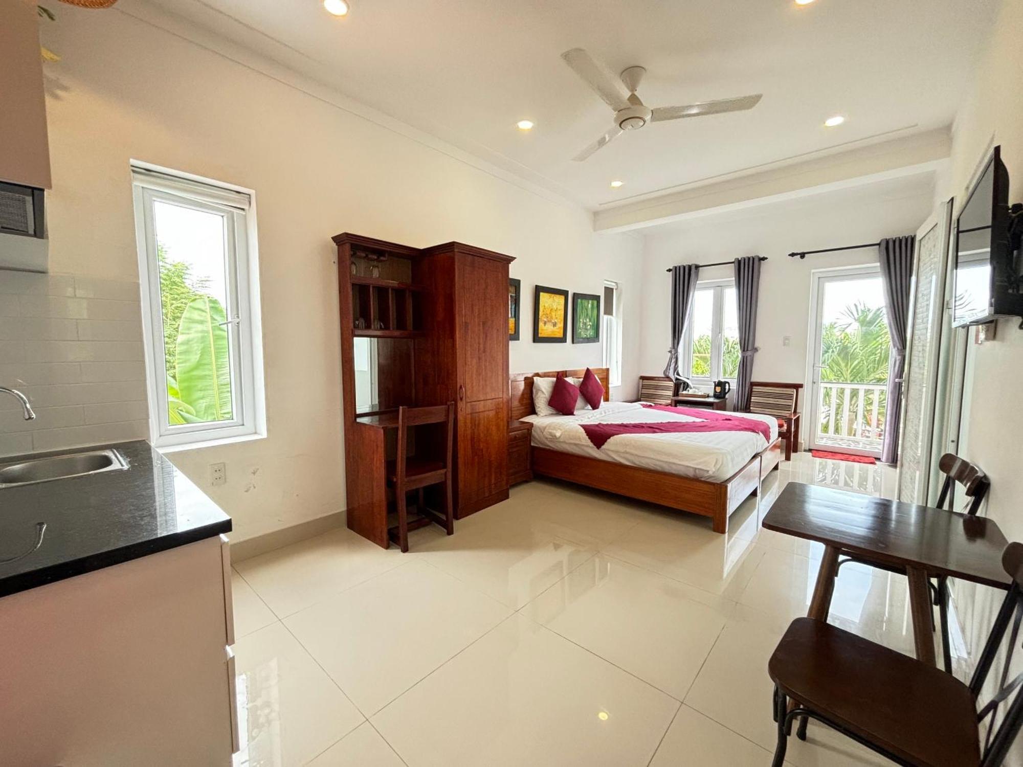 Red House Homestay - Villa 호이안 외부 사진