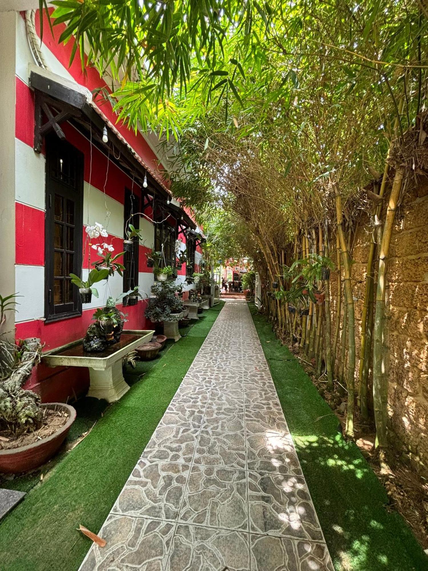 Red House Homestay - Villa 호이안 외부 사진